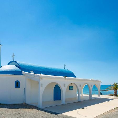 Villa Charoula Pente Paphos Exteriör bild