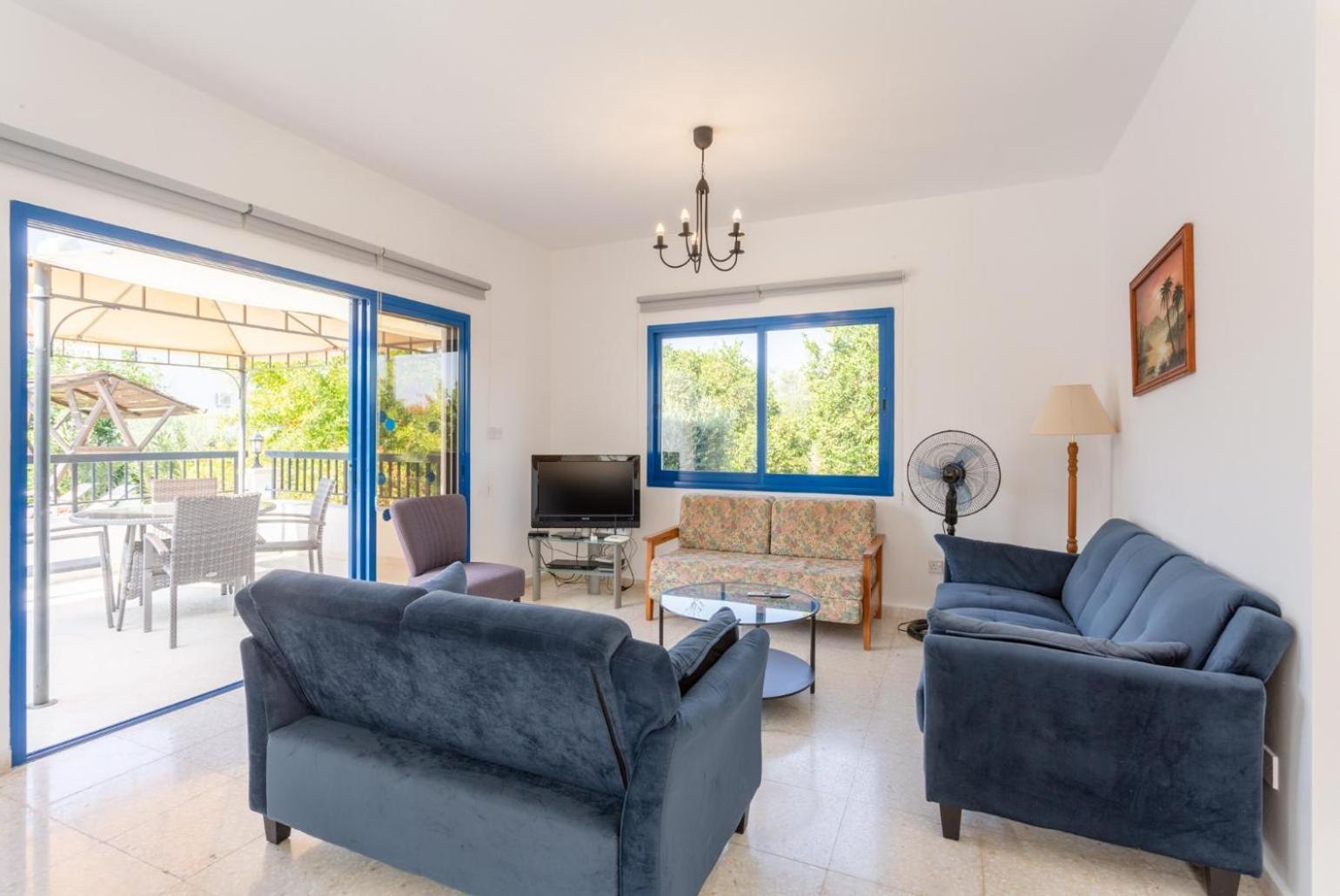 Villa Charoula Pente Paphos Exteriör bild